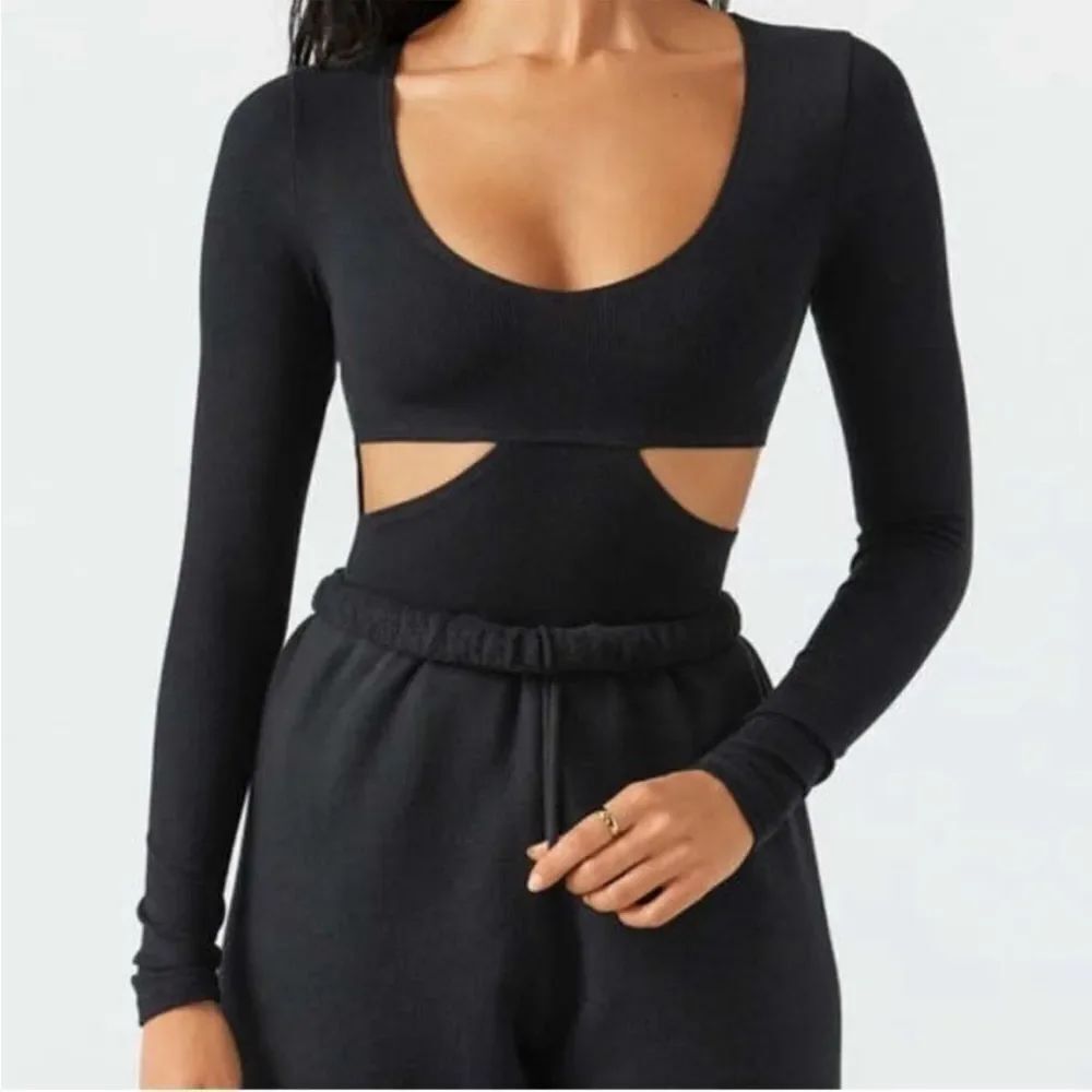 Joah Brown Black Fitted Cut-Out Longsleeve XS/S
